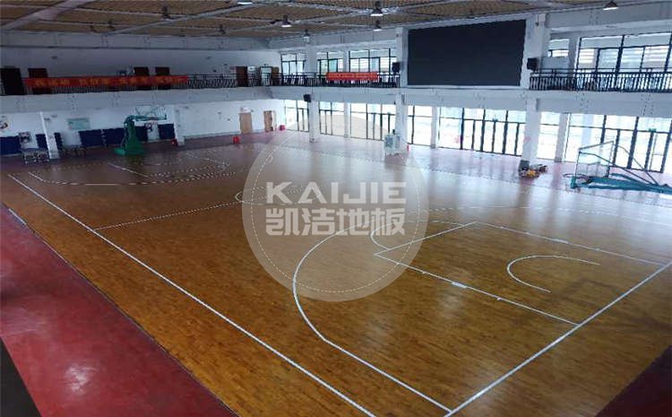 广西来宾市高级中学篮球馆