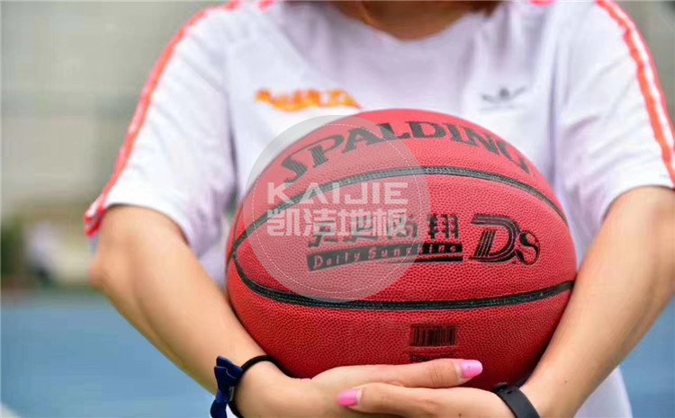 55大东北熟女啪啪嗷嗷叫 厦门华美空间实木运动地板案例
