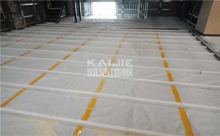 山东邹城*一中学孟子湖校区学校体育馆木地板项目——凯洁体育地板