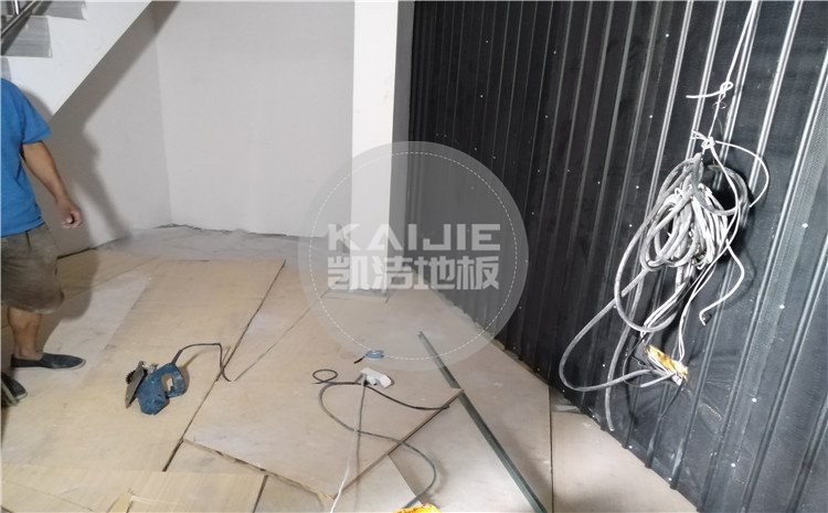 四川省乐山市沙湾区铜河广场剧院舞台木地板案例—凯洁体育木地板厂家