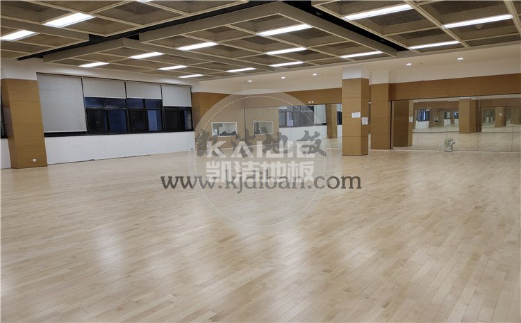 凯洁杭州高级中学钱江校区形体房木地板项目-凯洁体育木地板厂家