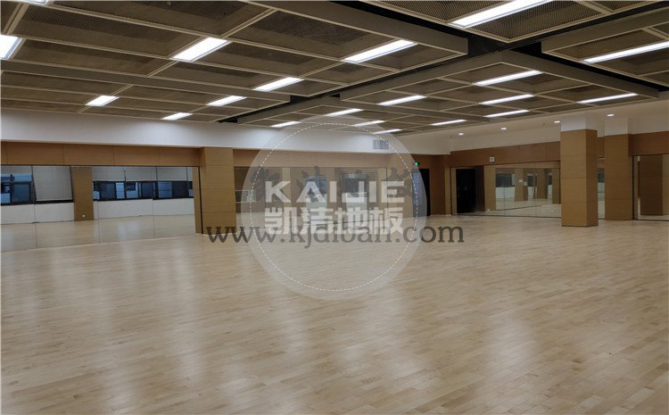 凯洁杭州高级中学钱江校区形体房木地板项目-凯洁体育木地板厂家