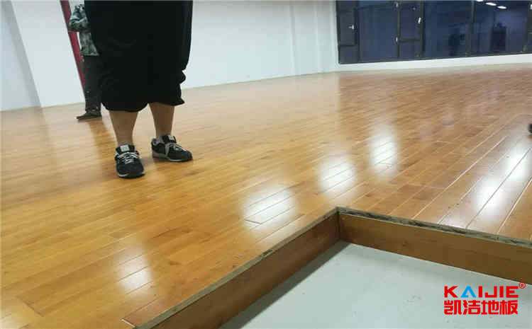 57pao国产成视频永久 乌鲁木齐舞台木地板厂家电话