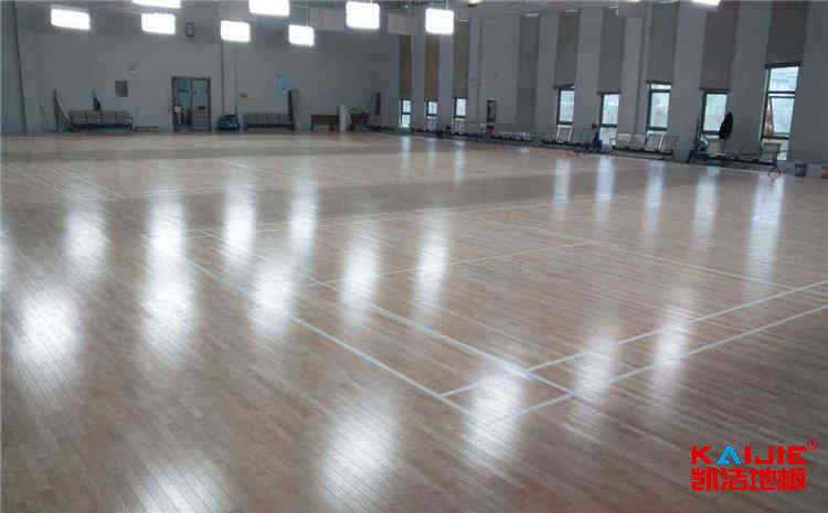 拼接板NBA篮球场木地板安装工艺