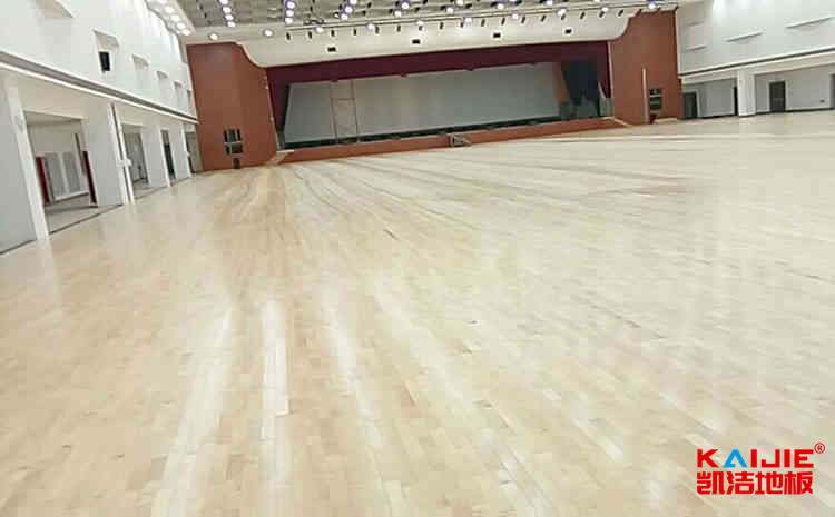 5566中文字幕亚洲精品 硬木企口NBA篮球场木地板施工技术方案